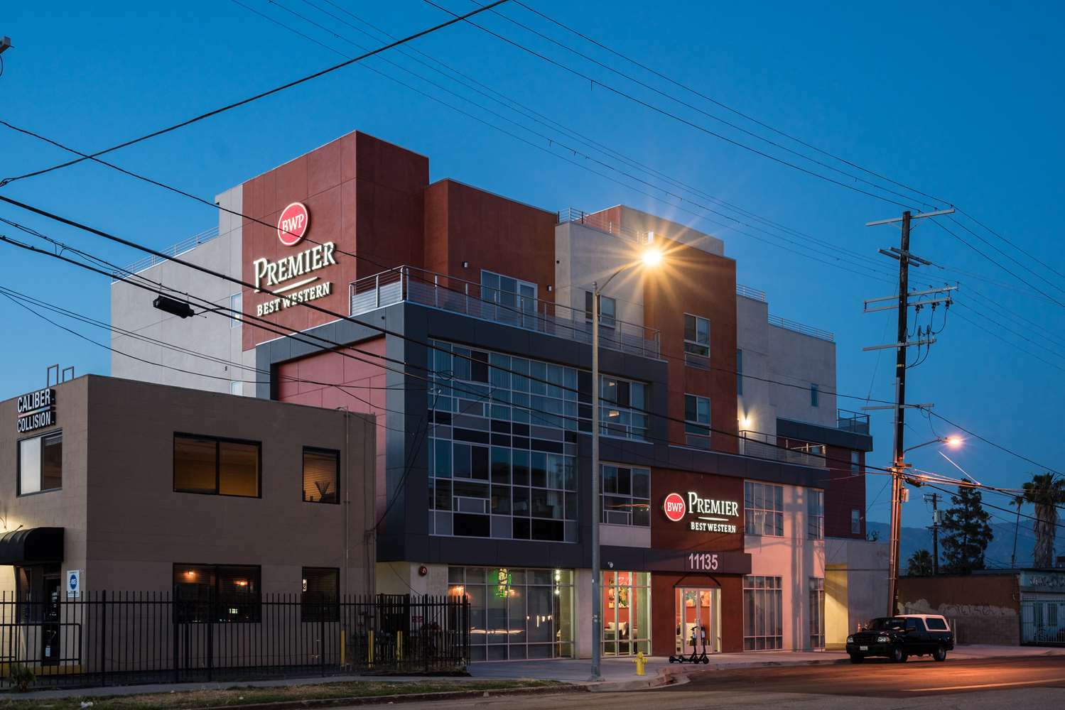 Best Western Premier Noho Inn Лос-Анджелес Экстерьер фото