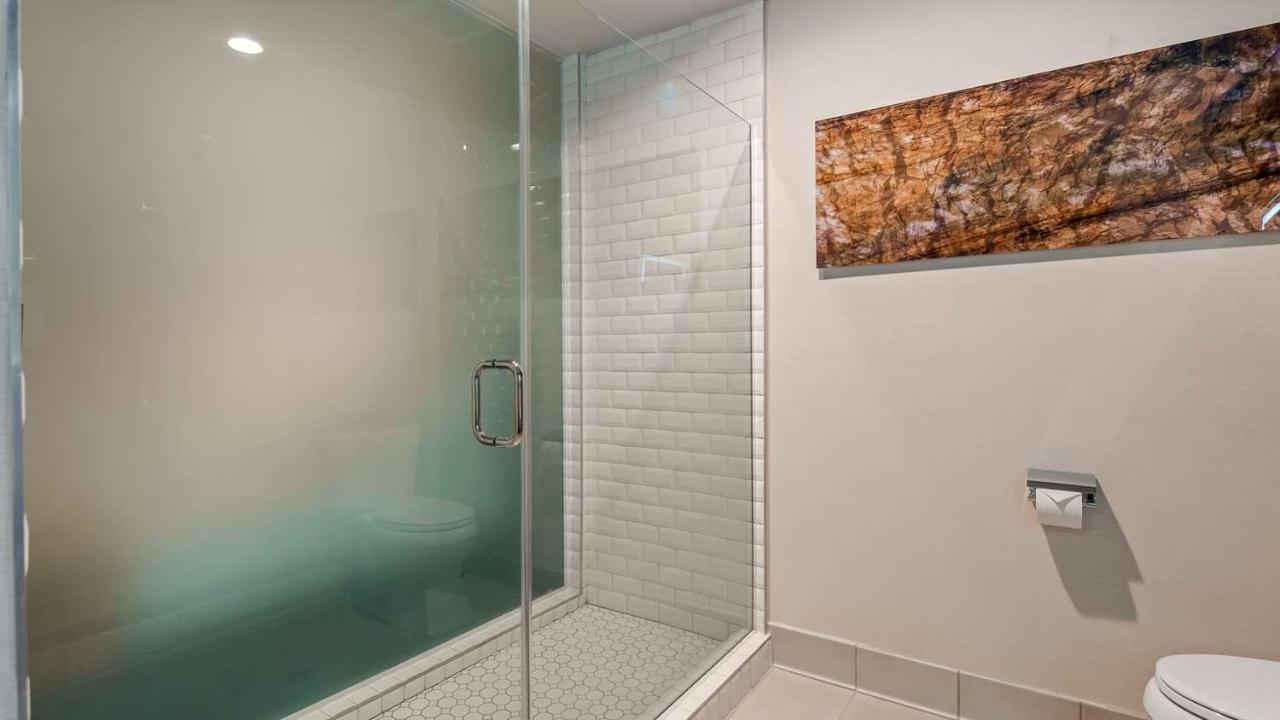 Best Western Premier Noho Inn Лос-Анджелес Экстерьер фото