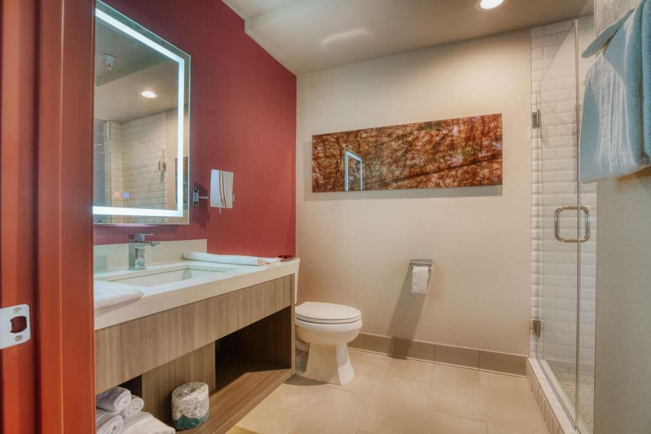 Best Western Premier Noho Inn Лос-Анджелес Экстерьер фото